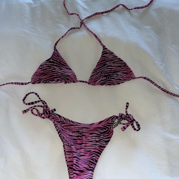 I. AM. GIA. Zebra Harlow Micro Bikini Set XS/S - Picture 2 of 3
